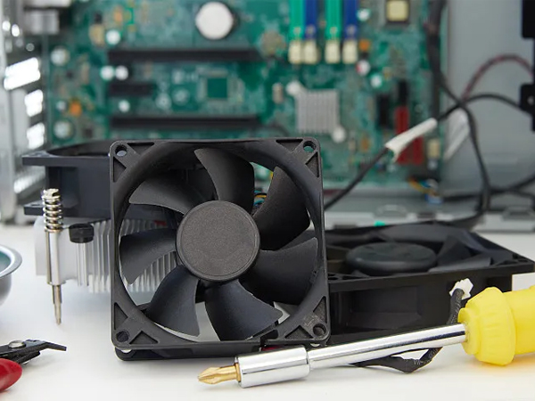 Performance Comparison: DC Fans vs. AC Fans